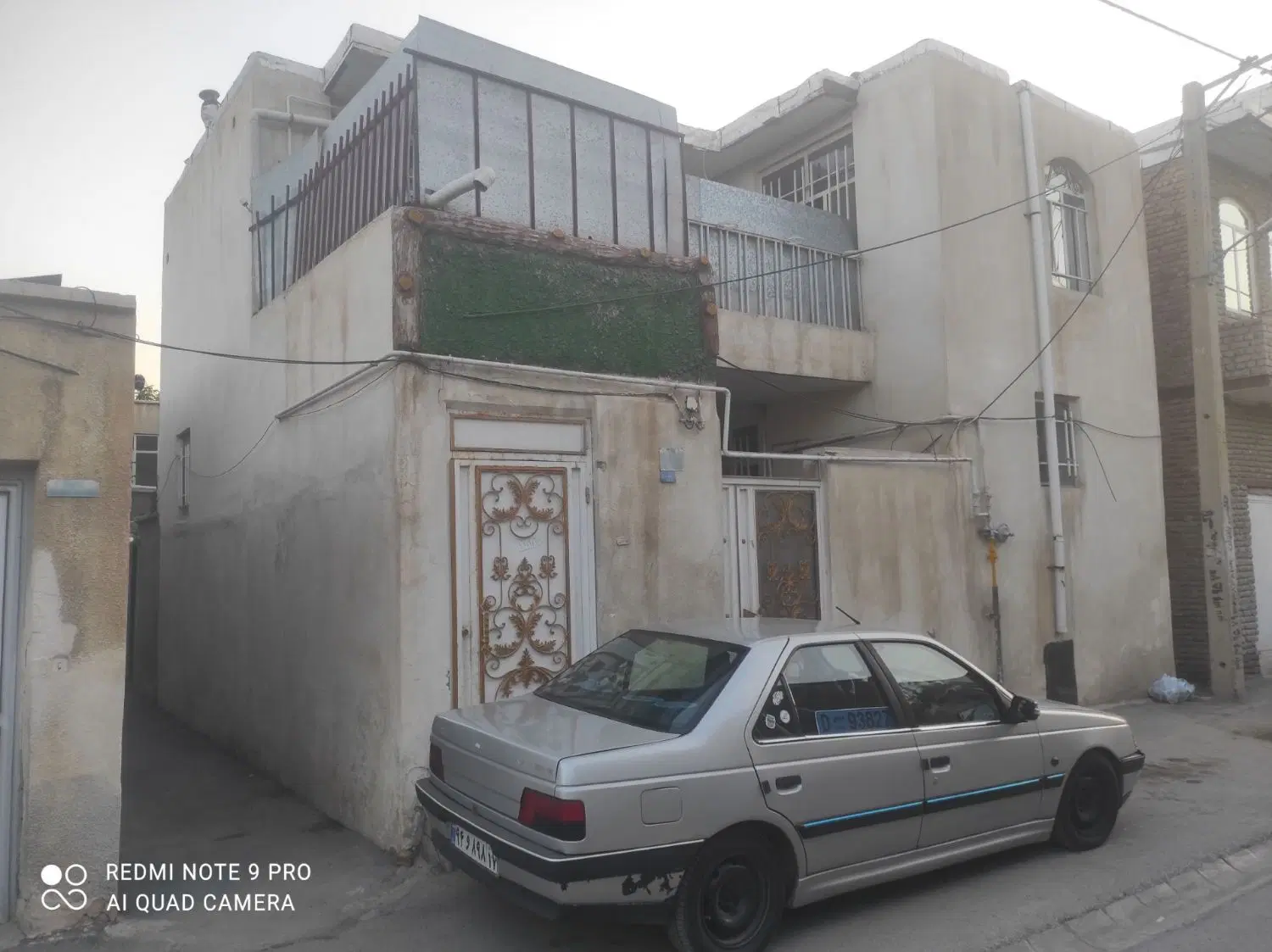 منزل مسکونی دو طبقه راه جدا