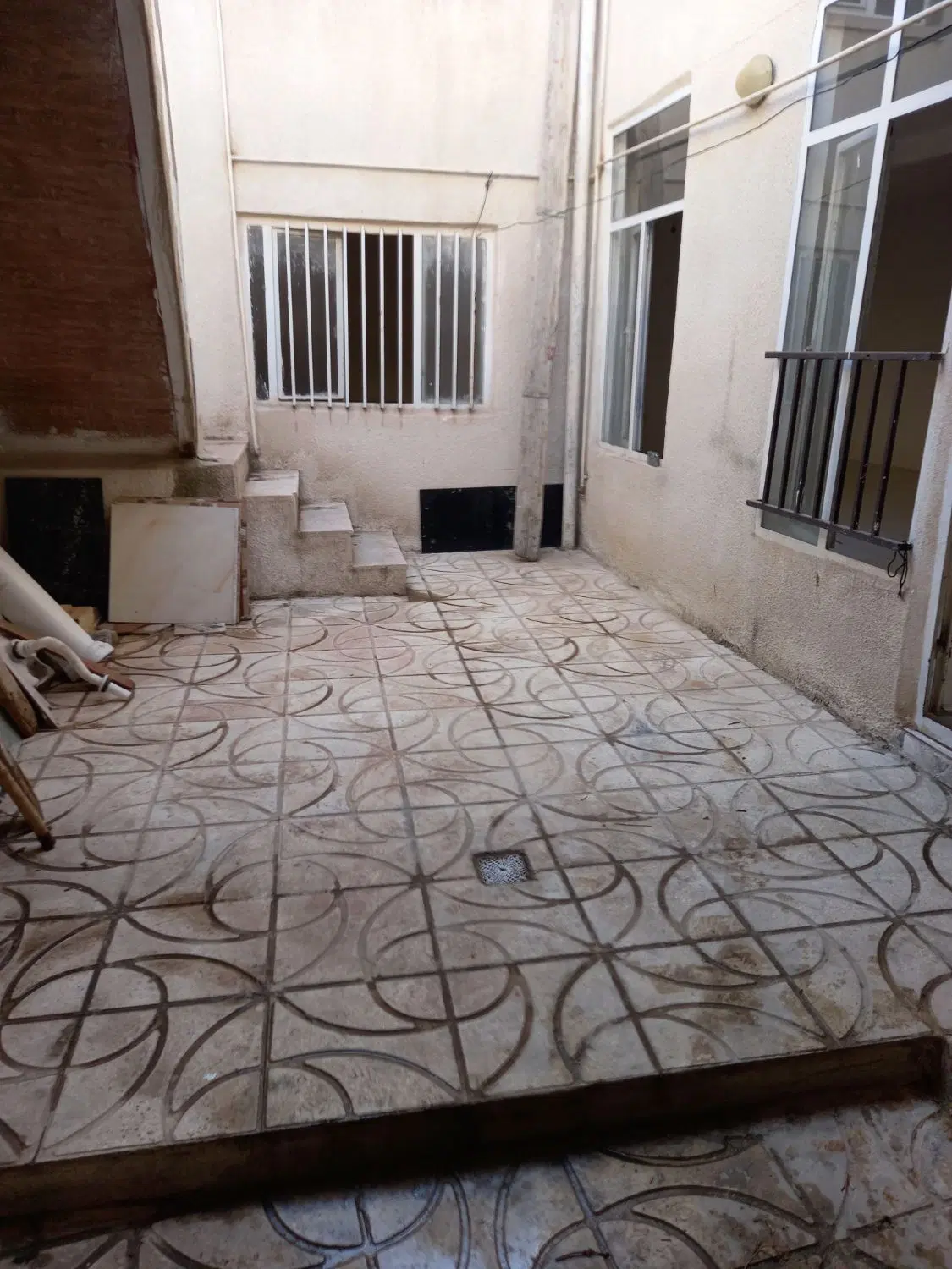 خانه دو طبقه ۱۱۰متری