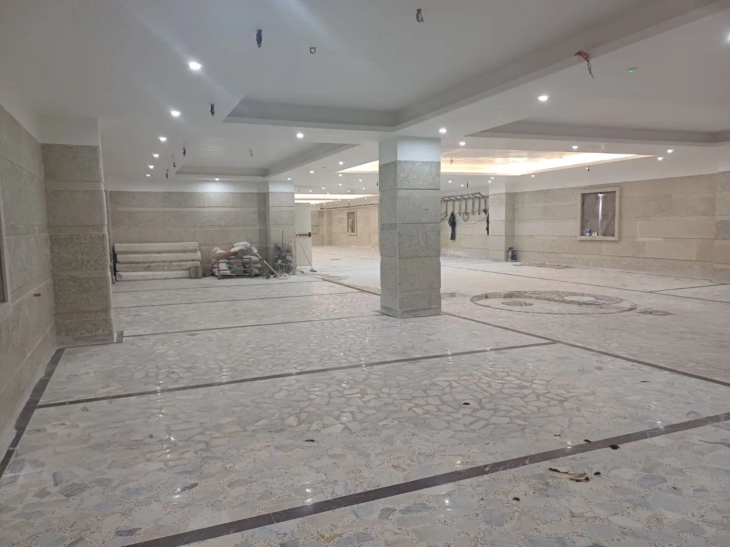 آپارتمان نو ساز  رو به نما