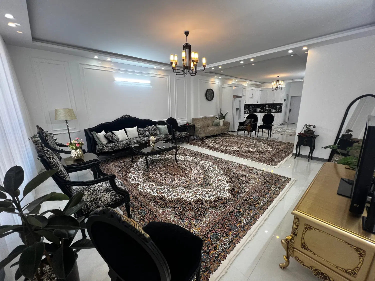 آپارتمان صفر ۱۲۰ متری گلبرگ جنوبی