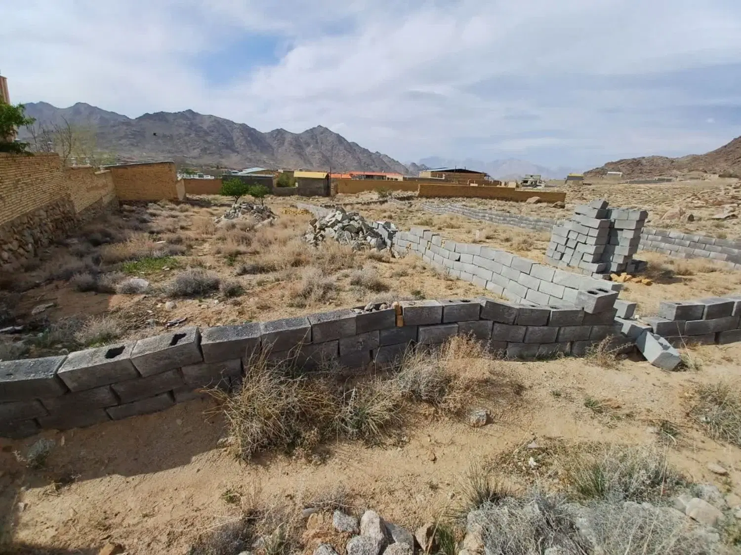 زمین فروشی سانیج