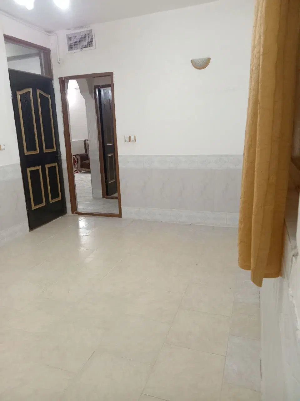 خانه اجاره ای طبقه دوم