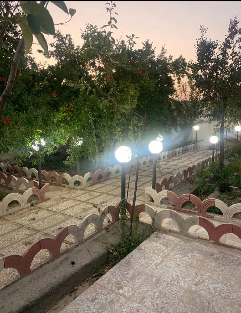 باغچه با تمام امکانات