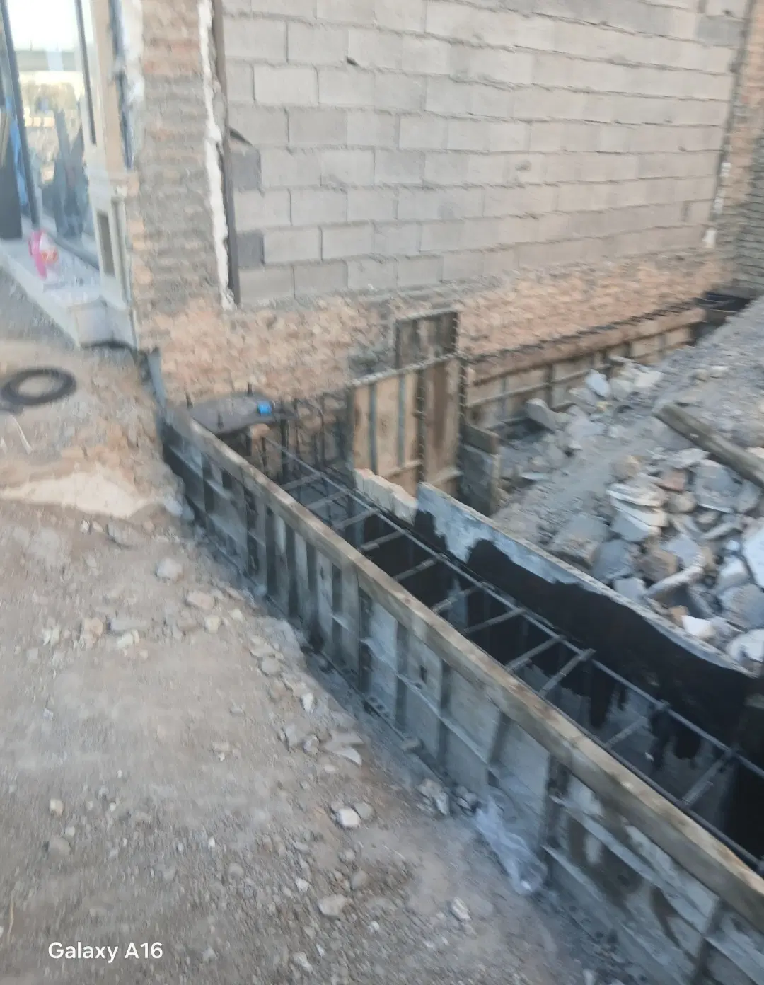 فروش مغازه نیمه کاره برخیابان