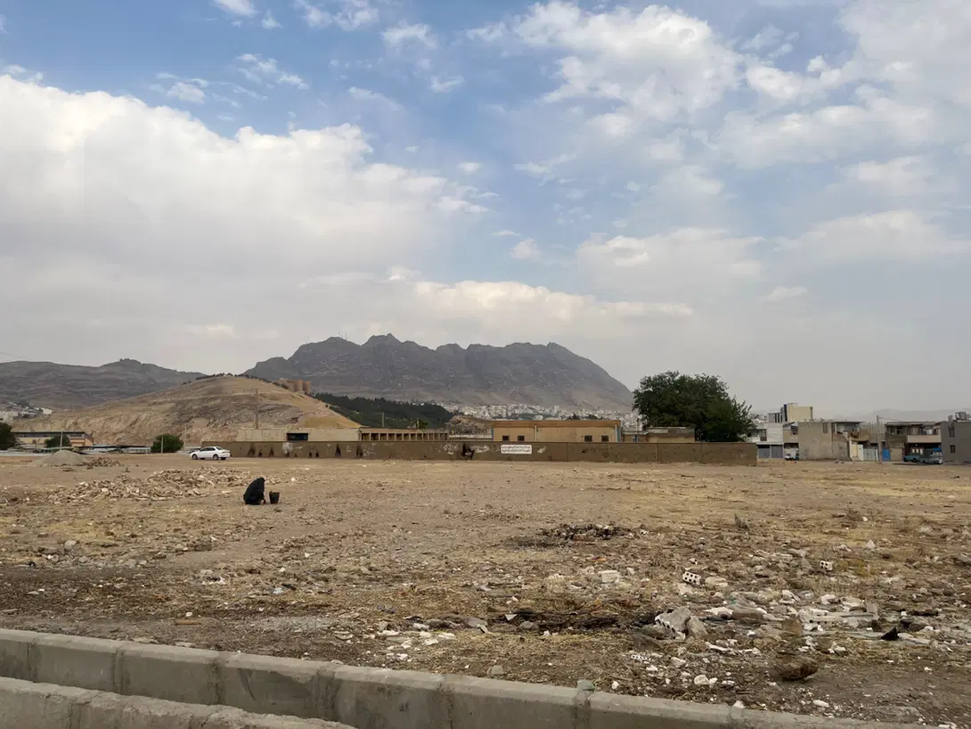 زمین ۲۰۰متری فلک الدین
