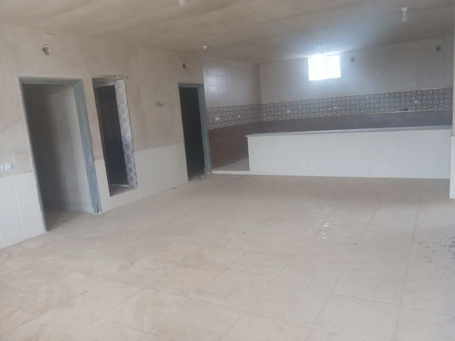 فروش ساختمان دوطبقه در باغ انار میلاس