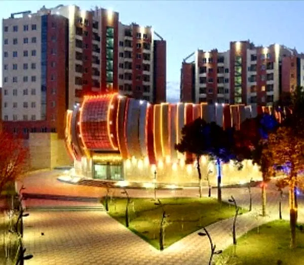ملک تجاری اداری داخل پاساژ