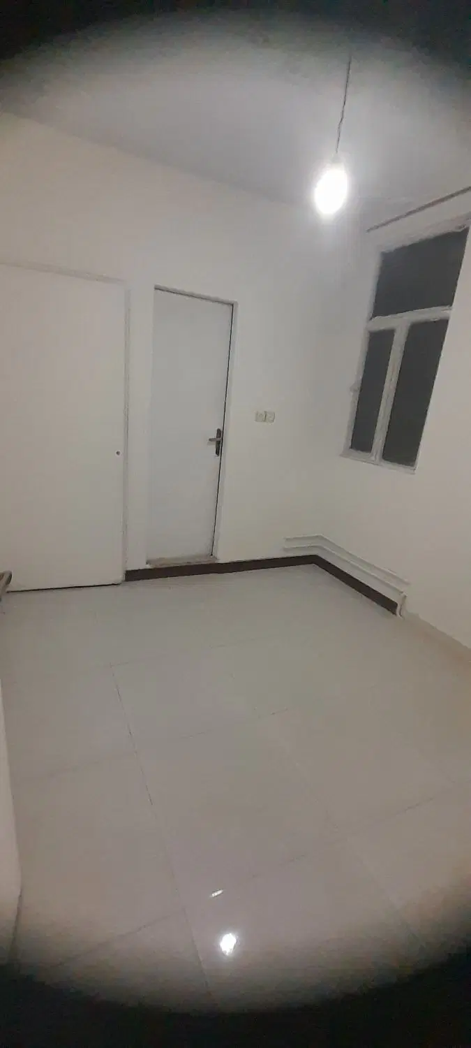 ۴۶ متری فوری فروشی