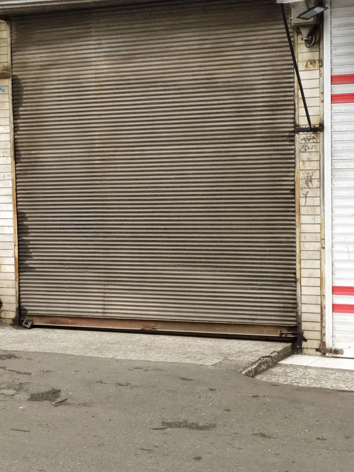 اجاره مغازه واقع در شریعتی اول زیرکوچه