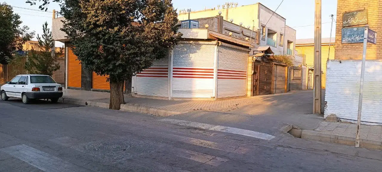 مغازه تجاری باهنر  ۳۲ متری