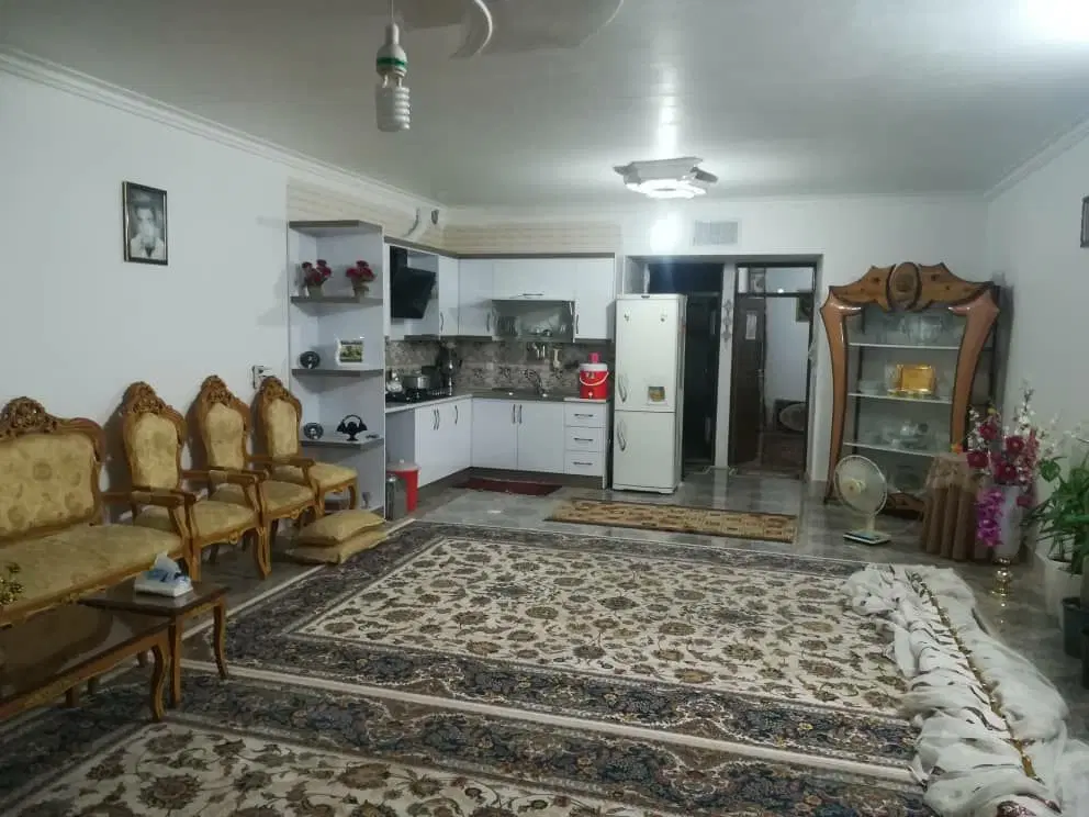 خانه شایسته 20_8 شیک به این قیمت که گذاشتم نمیدن