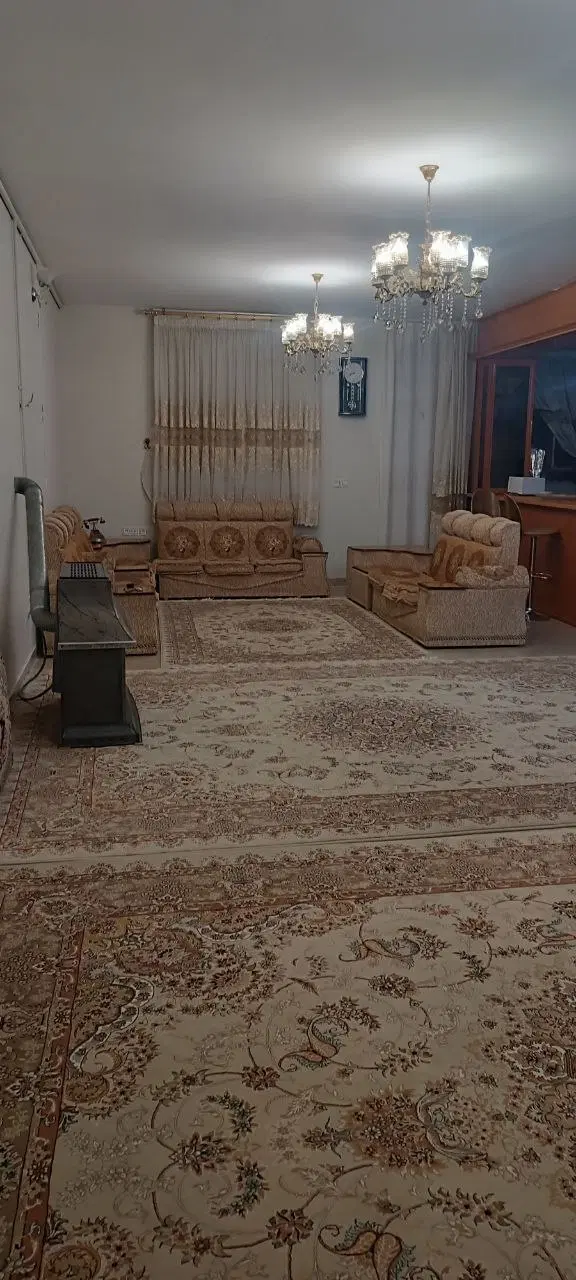 معاوضه فازیک کیو خ گلبرگ ،ویلایی دوطبقه با زیرزمین