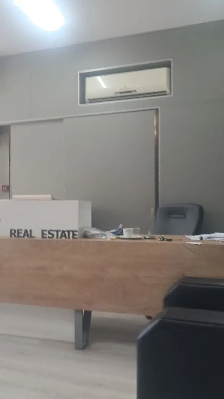 فروش تجاری ۴۵ متری نقد زیر قیمت