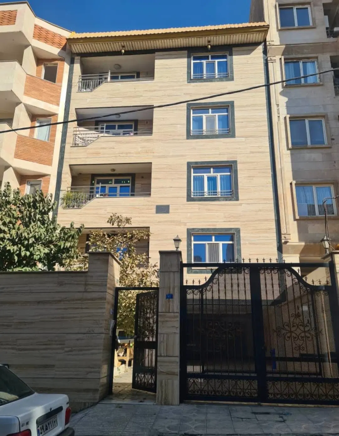اپارتمان ۱۴۰ متری شخصی ساز