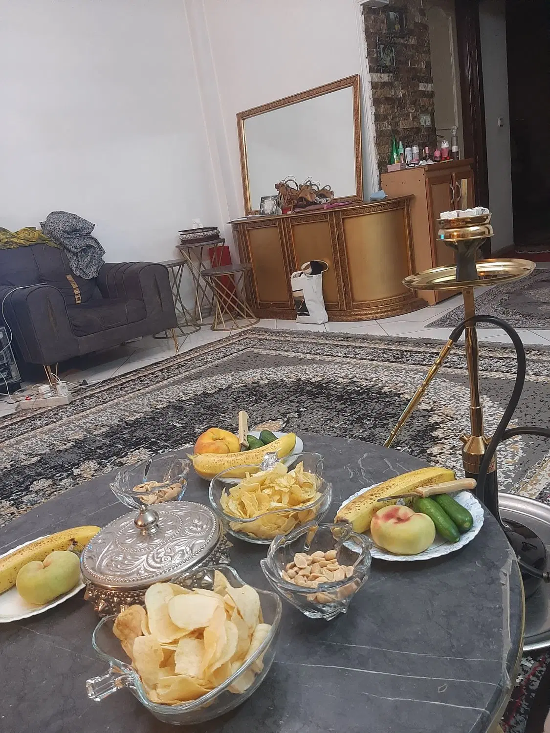 اجاره حیاط دربست با دو طبقه