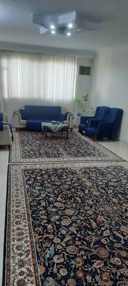 آپارتمان سه طبقه،تک واحدی، ۷۶ متری،یک خواب،همکف