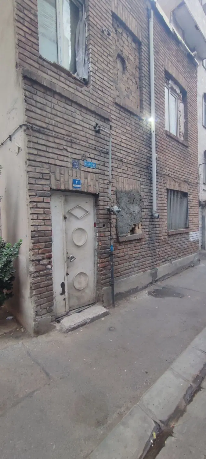 ۶۰ متر کلنگی نامجو یزدی