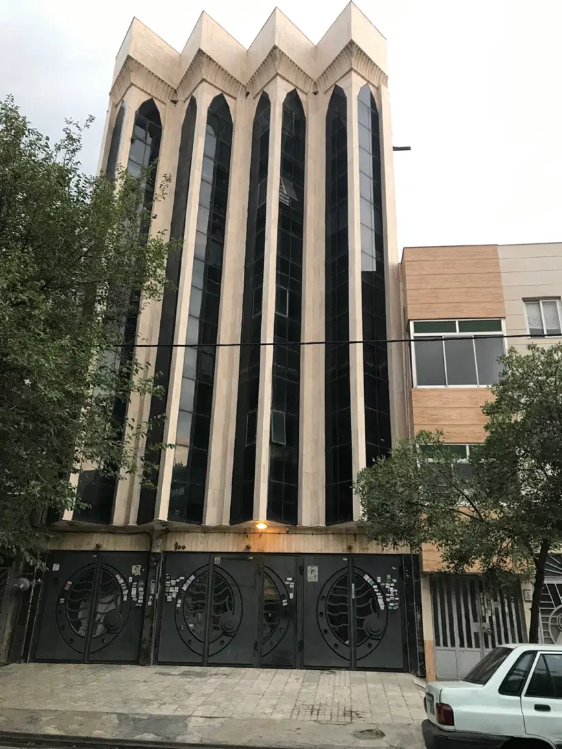 مطهری شمالی ۵۷