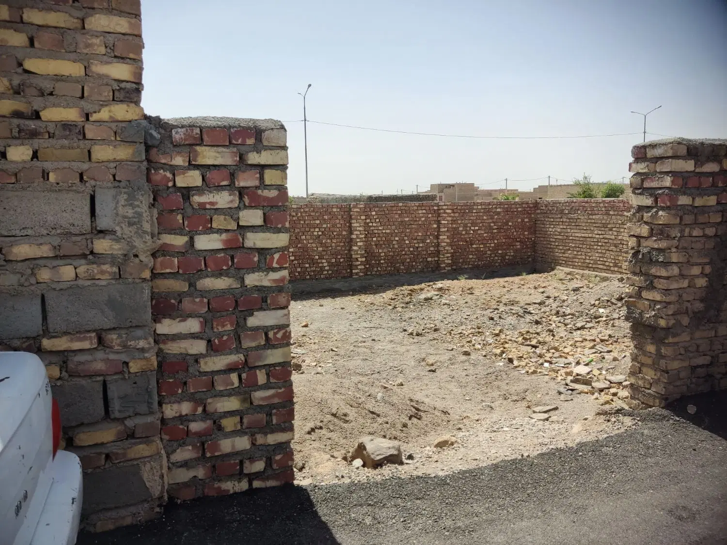 زمین موقعیت خوب