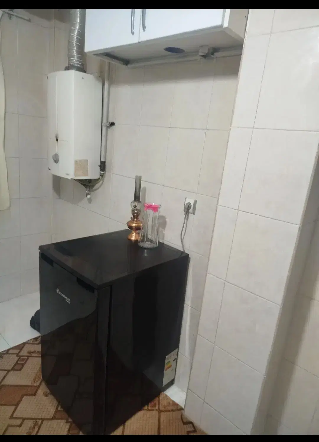 سوییت تکخواب دربست ..هم کف