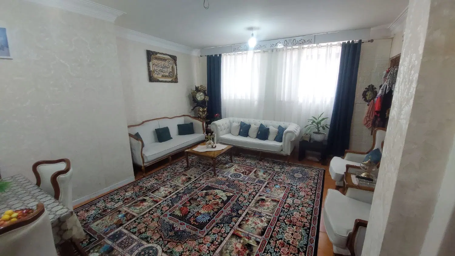 سوئیت ۶۵ متری