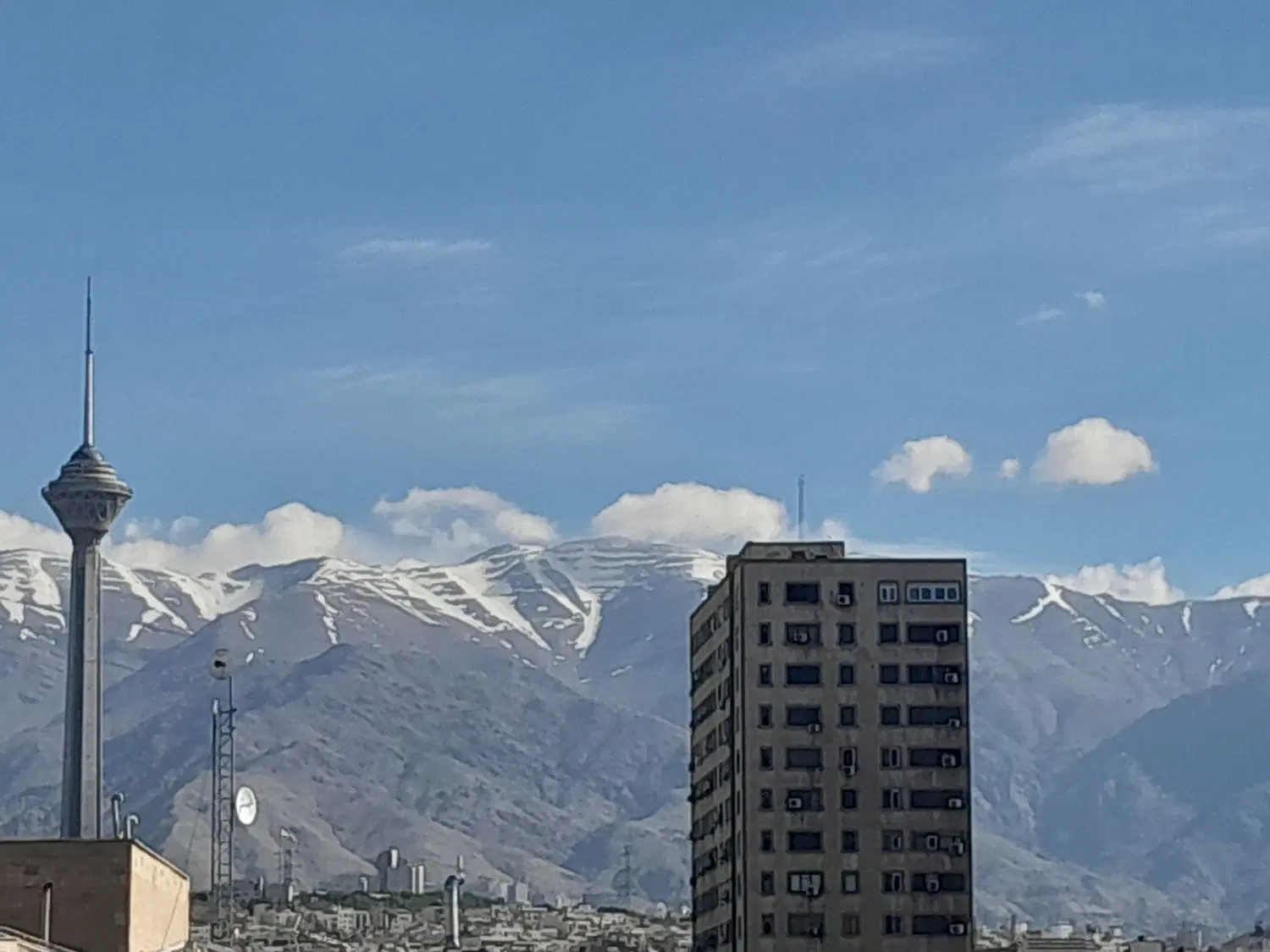 شهرآرا اجاره آپارتمان ۱۴۰متر ۳ خواب ۲ پارکینگ