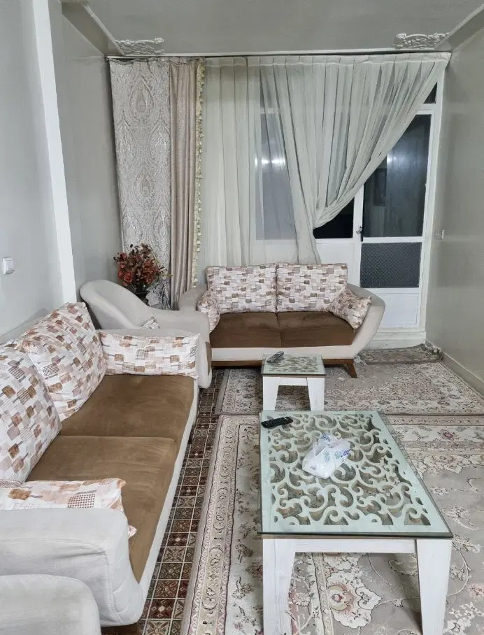 واحد ۹۰ متری تخلیه.دوخواب ۱۲ متری.کابینت ام دی اف