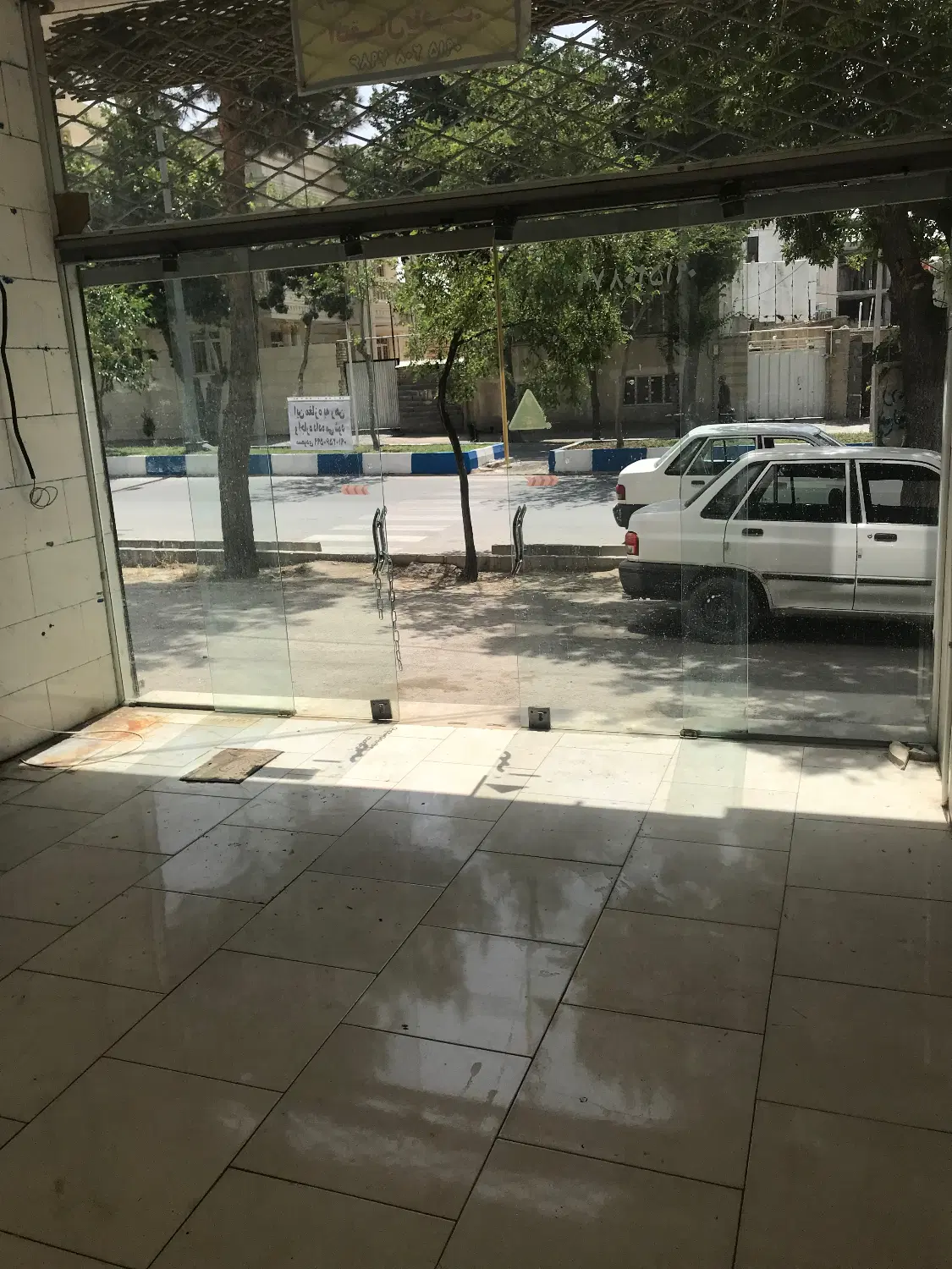 مغازه رهن‌و اجاره کاشانی ۱۲