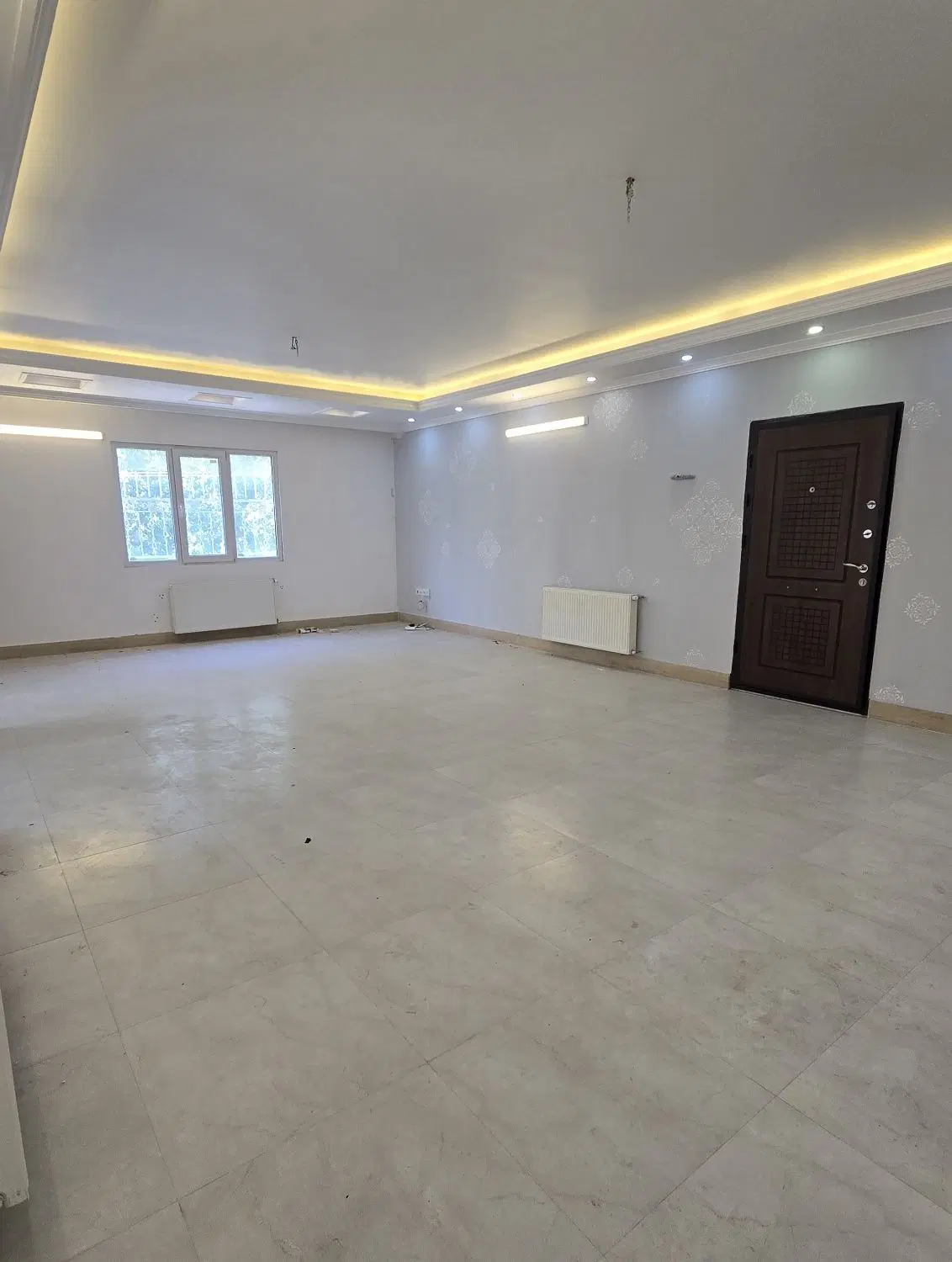 ۱۲۷ متری شخصی ساز