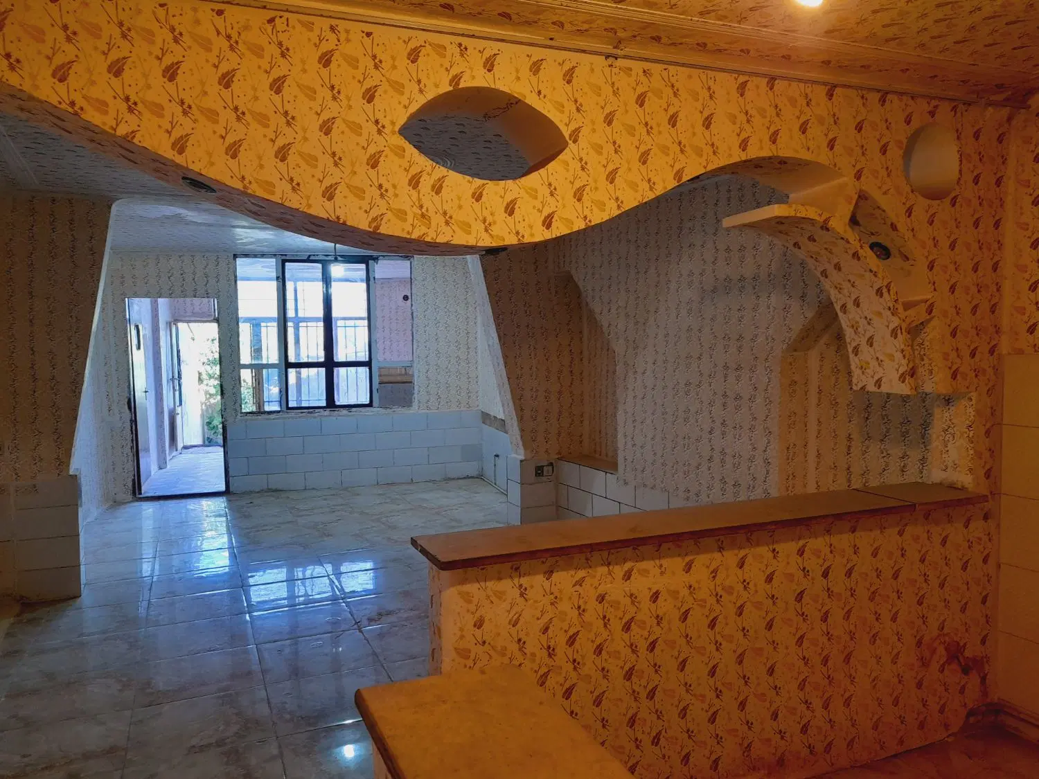 یکباب منازل مسکونی چهار واحدی