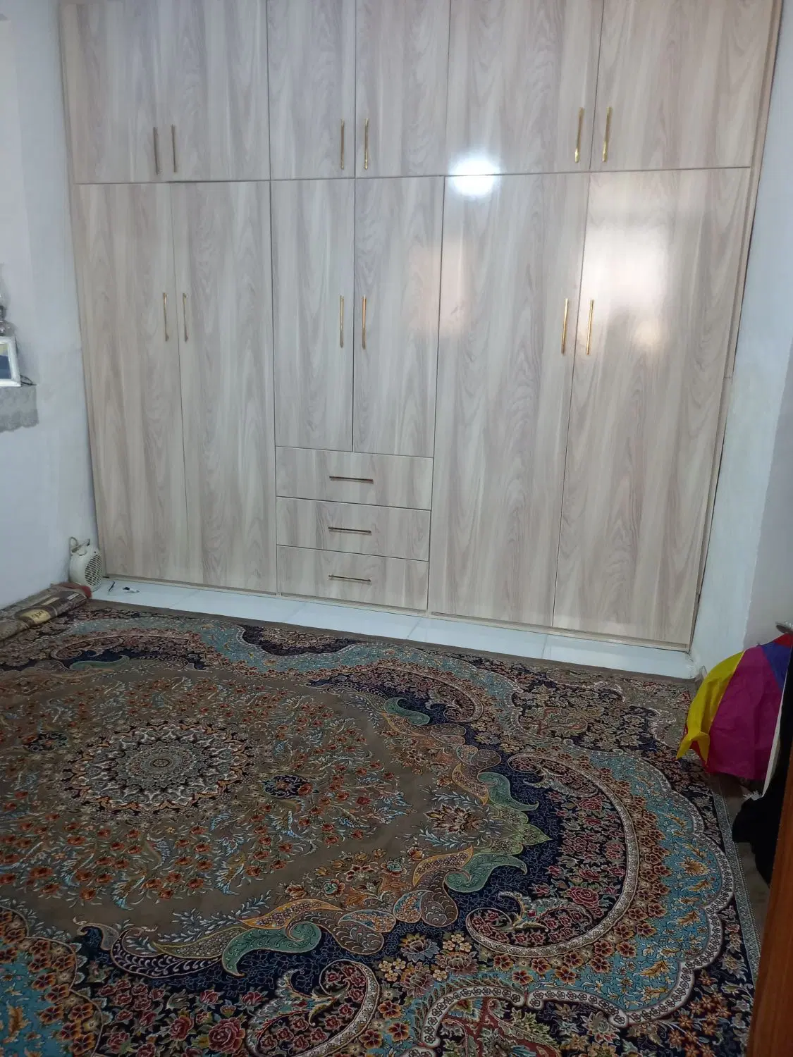 خانه ۱۲۰ متری خیابان خیام