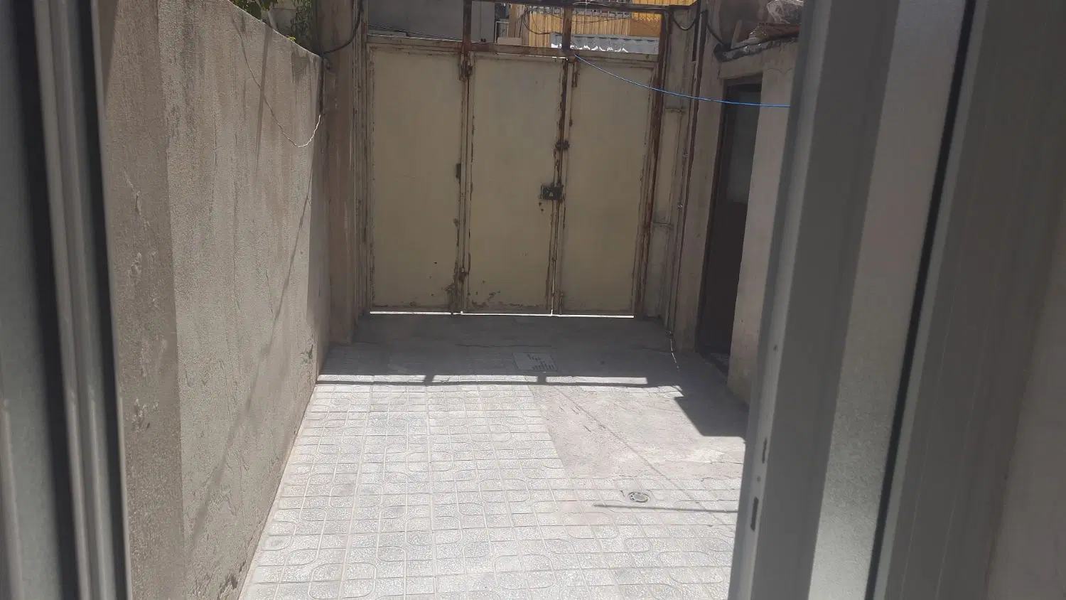 خانه تر تمیز شهرک نوکان نسترن ۵