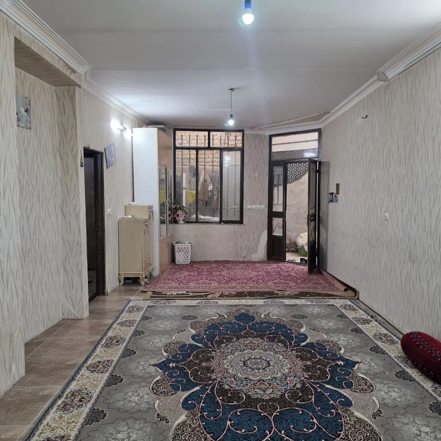 خانه ویلایی دربست حیاط دار سند شیش دانگ