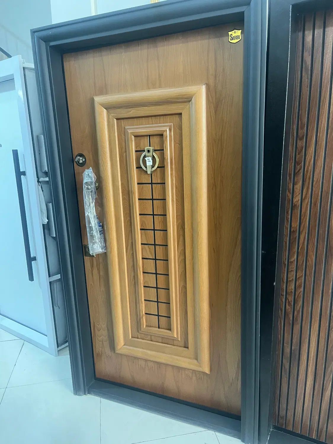 آپارتمان مجیدیه ۳۳