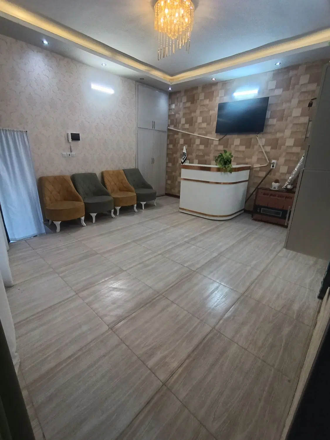 مغازه تجاری با موقعیت عالی