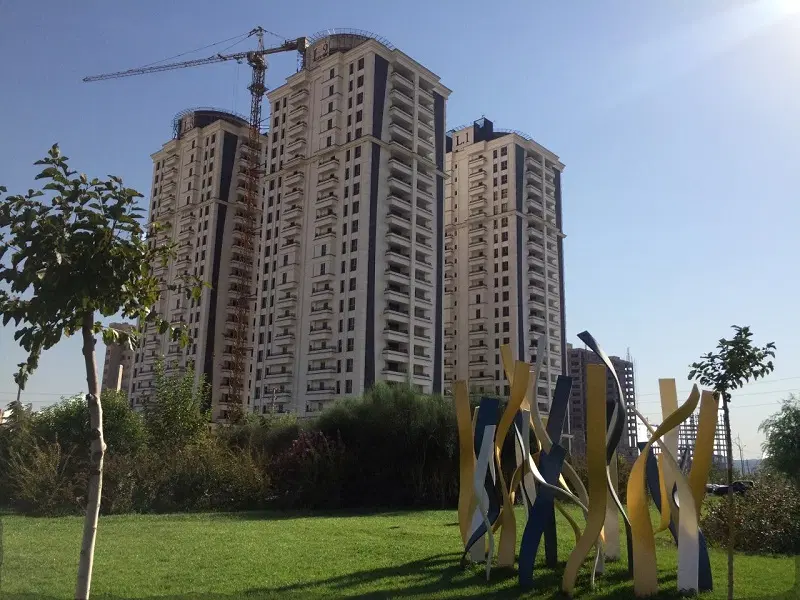 واحد ۱۲۰ متری تعاونی ساز چیتگر دریاچه