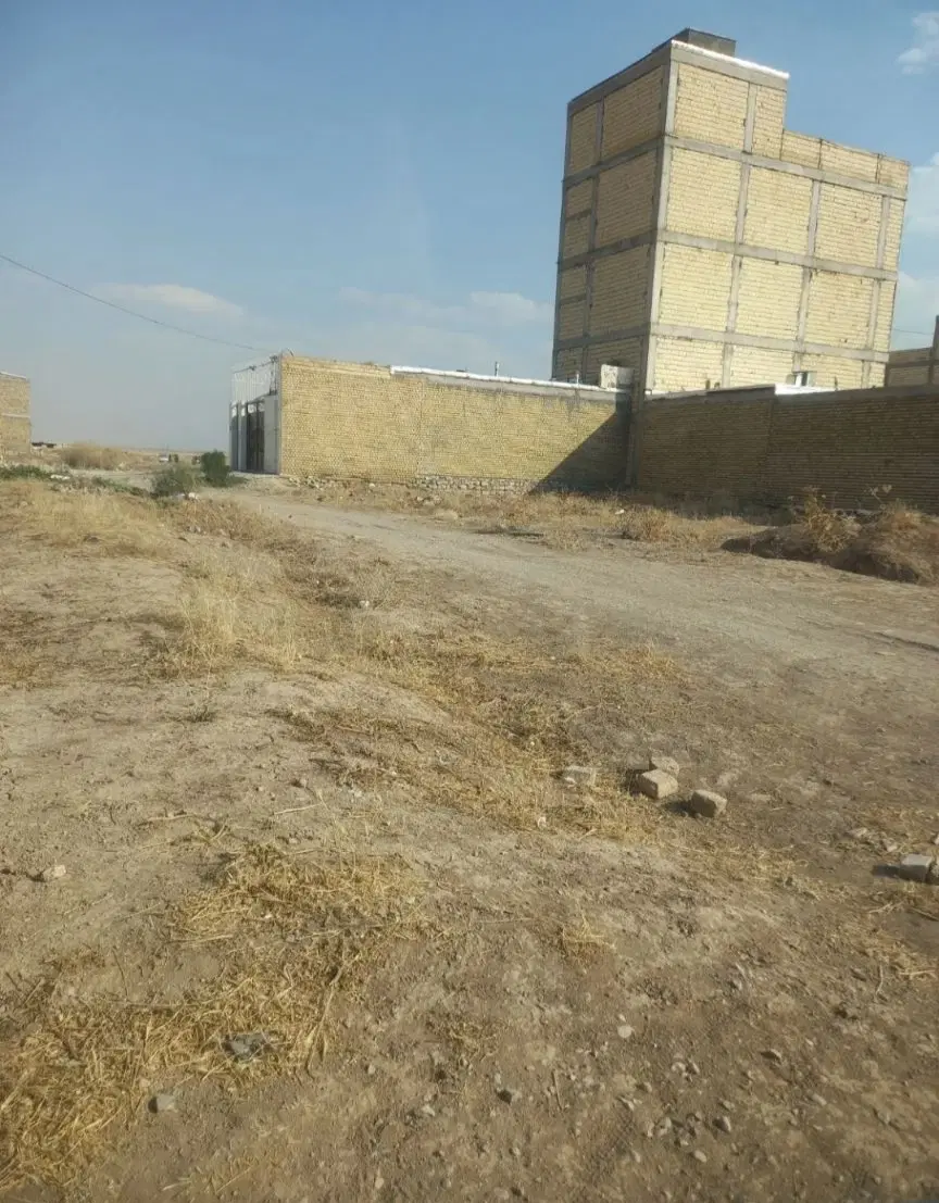 زمین مسکونی