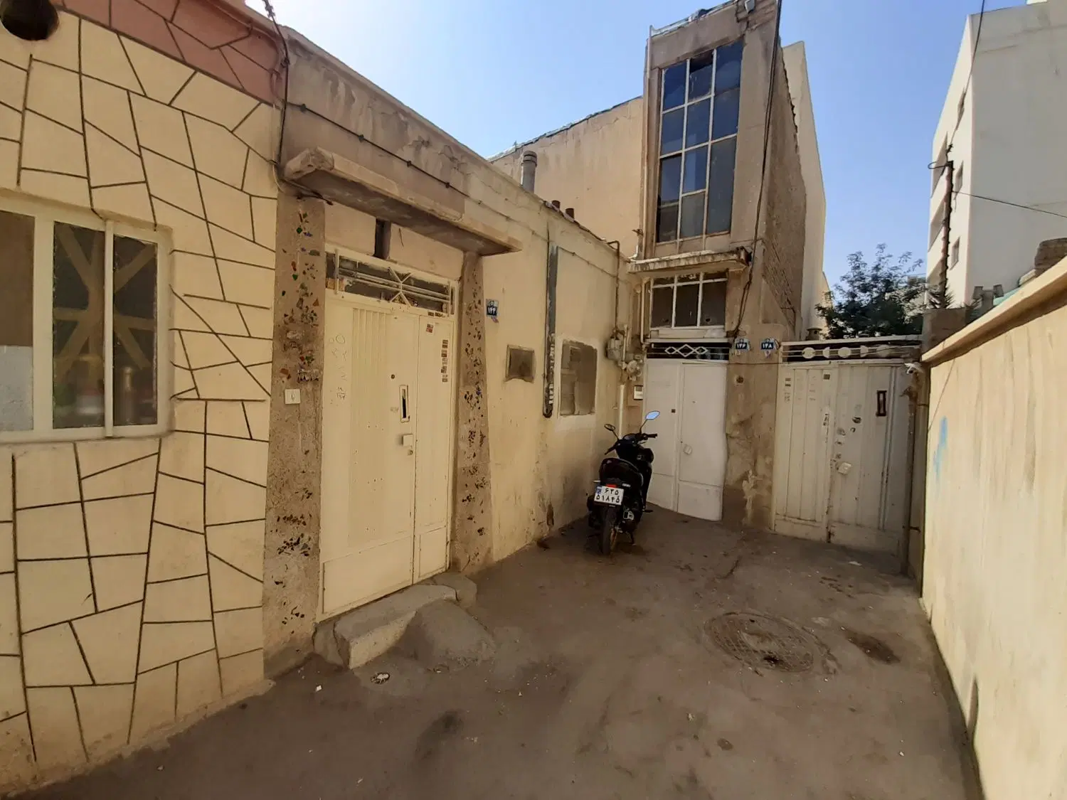 اجاره ویلایی یک طبقه دربست