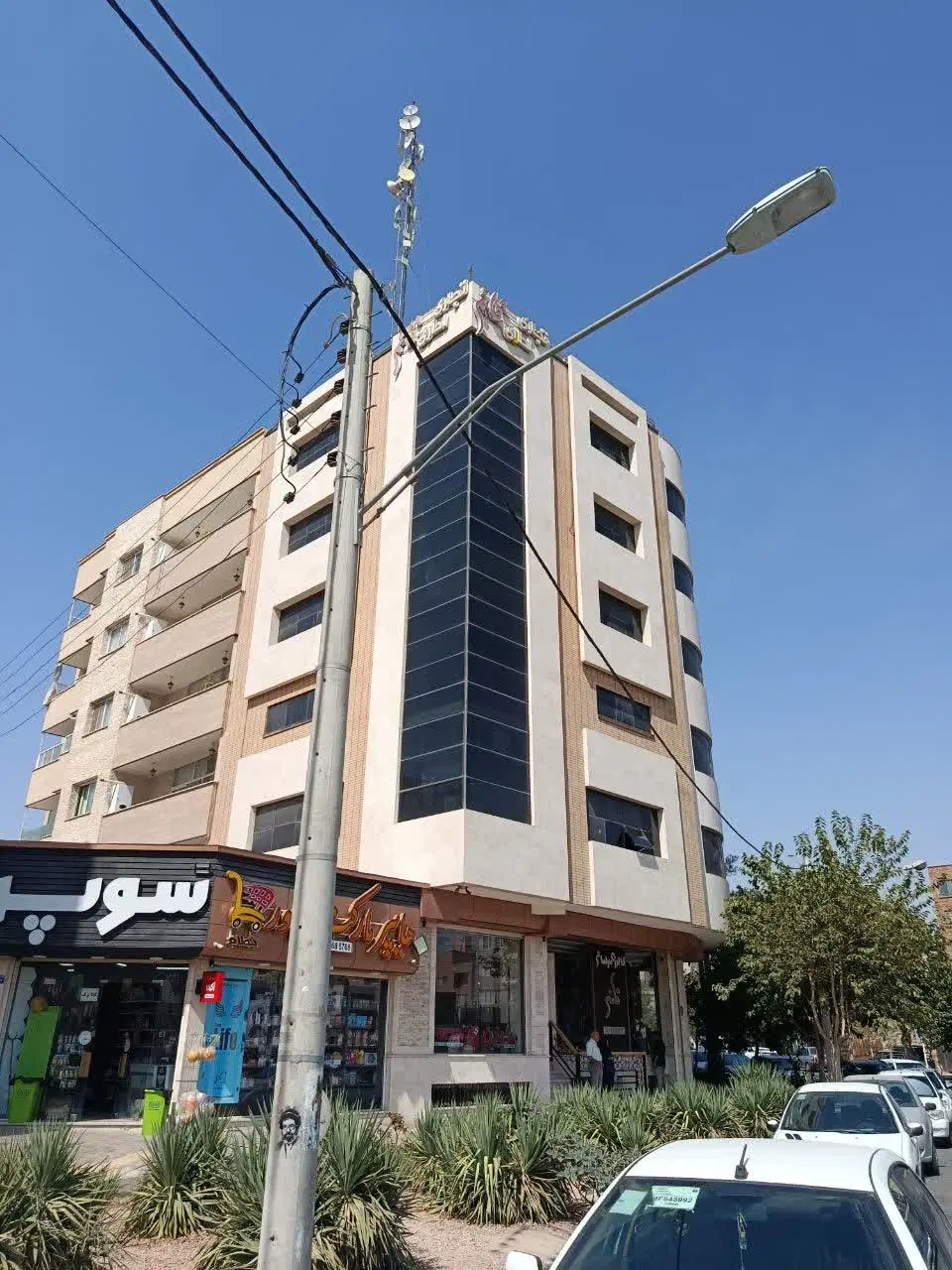 دفتر کار  50 متر خواجه عمید فلکه نیرو دریایی