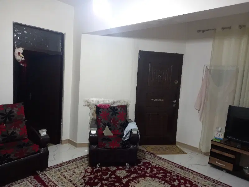 یک باب منزل مسکونی درشهرپایین هولار