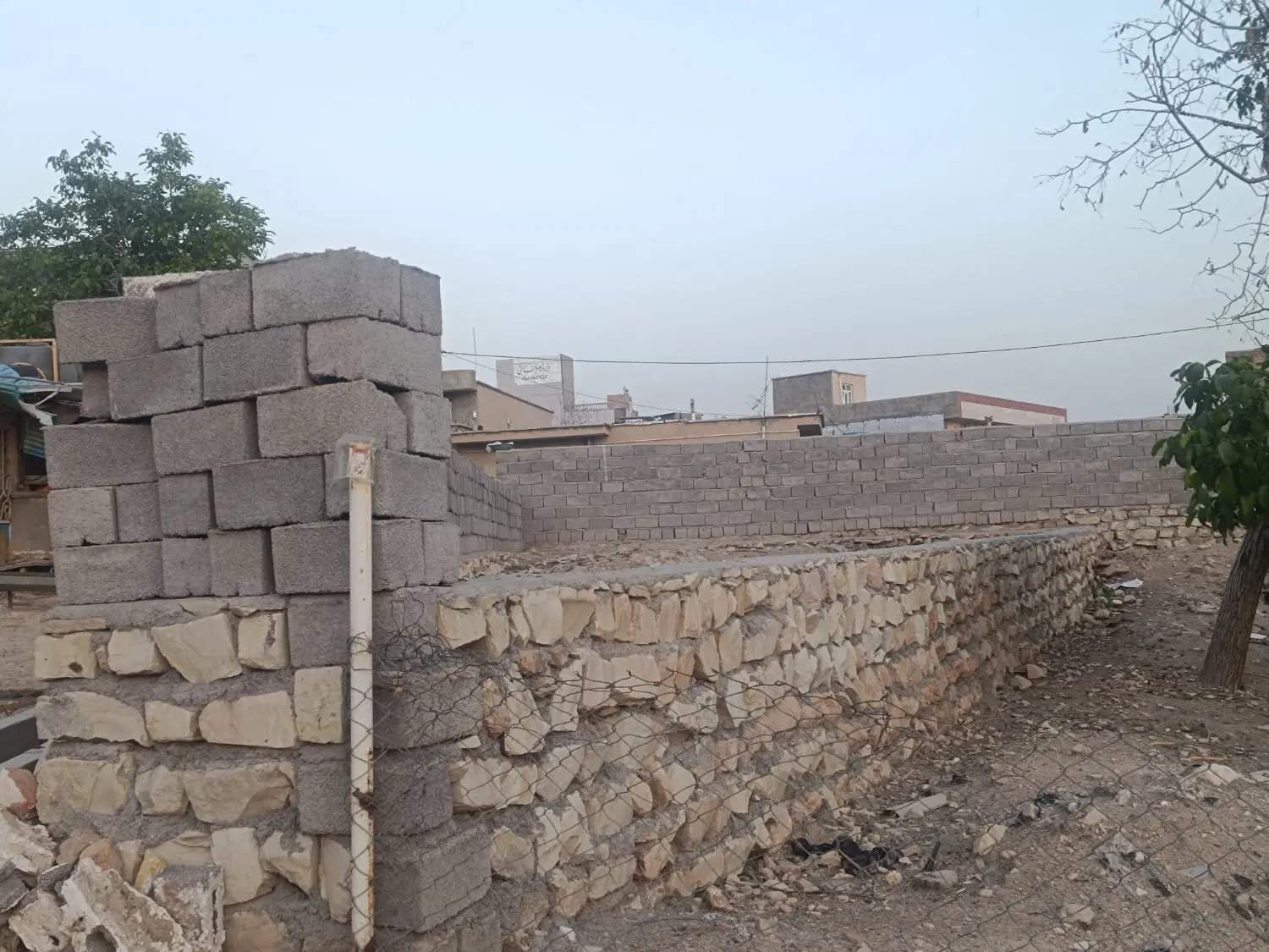 زمین بانقلان