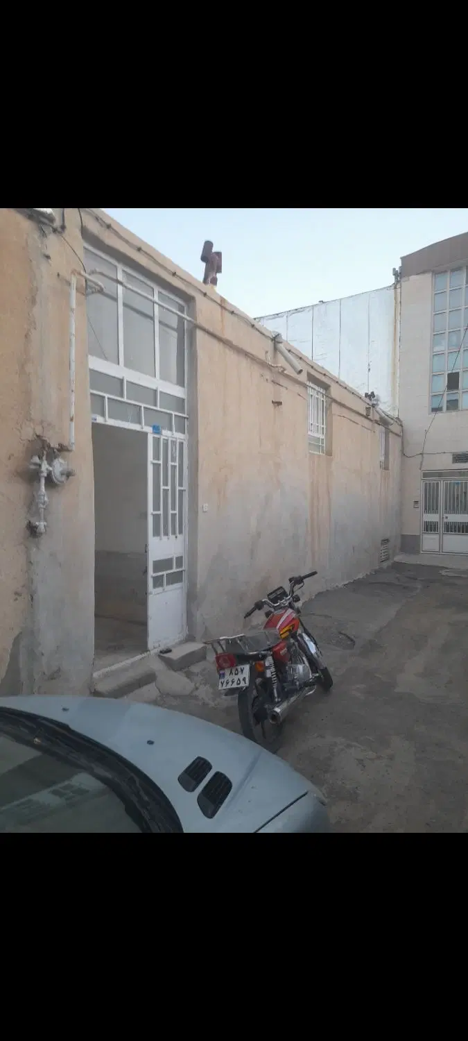 منزل ویلایی سند ۶ دانگ مفت قایم