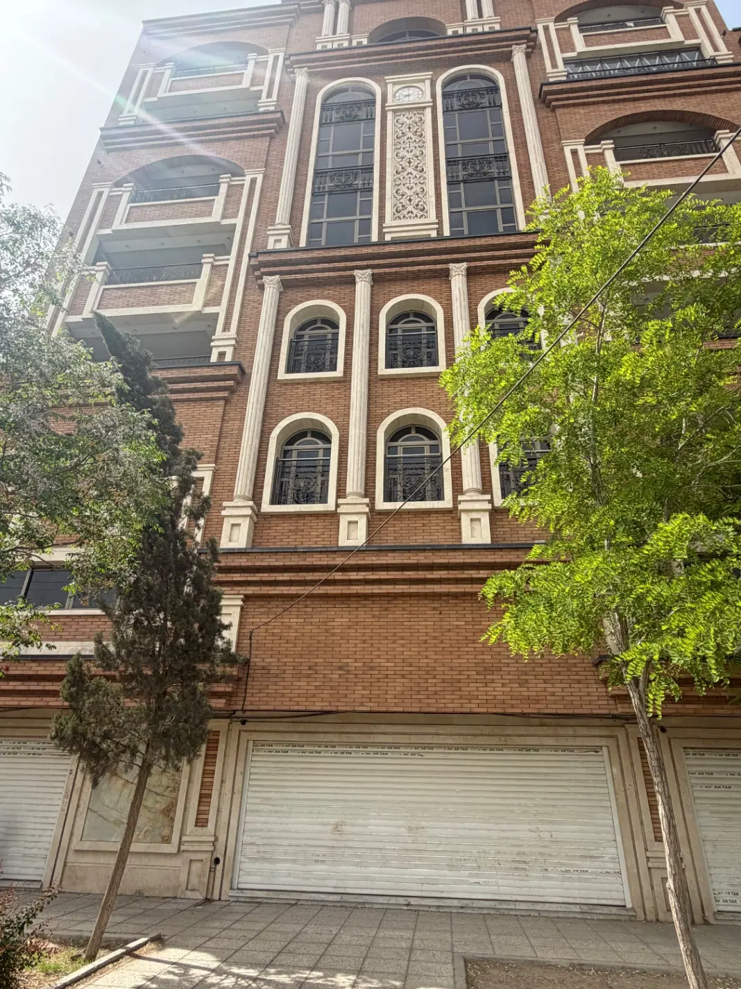 اجاره ۳۶۰ متر تجاری