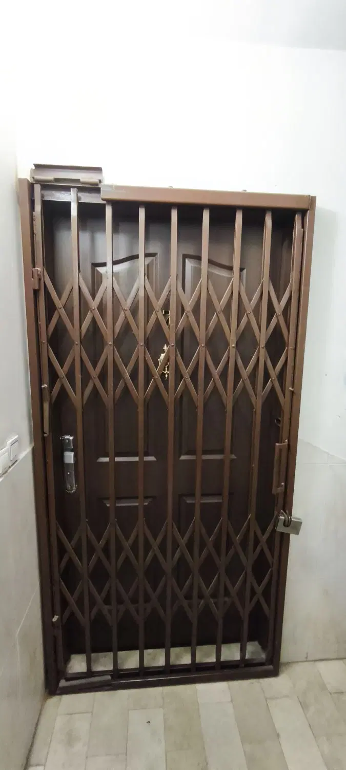اجاره اپارتمان گلشهر  100متری خیابان ابوذر