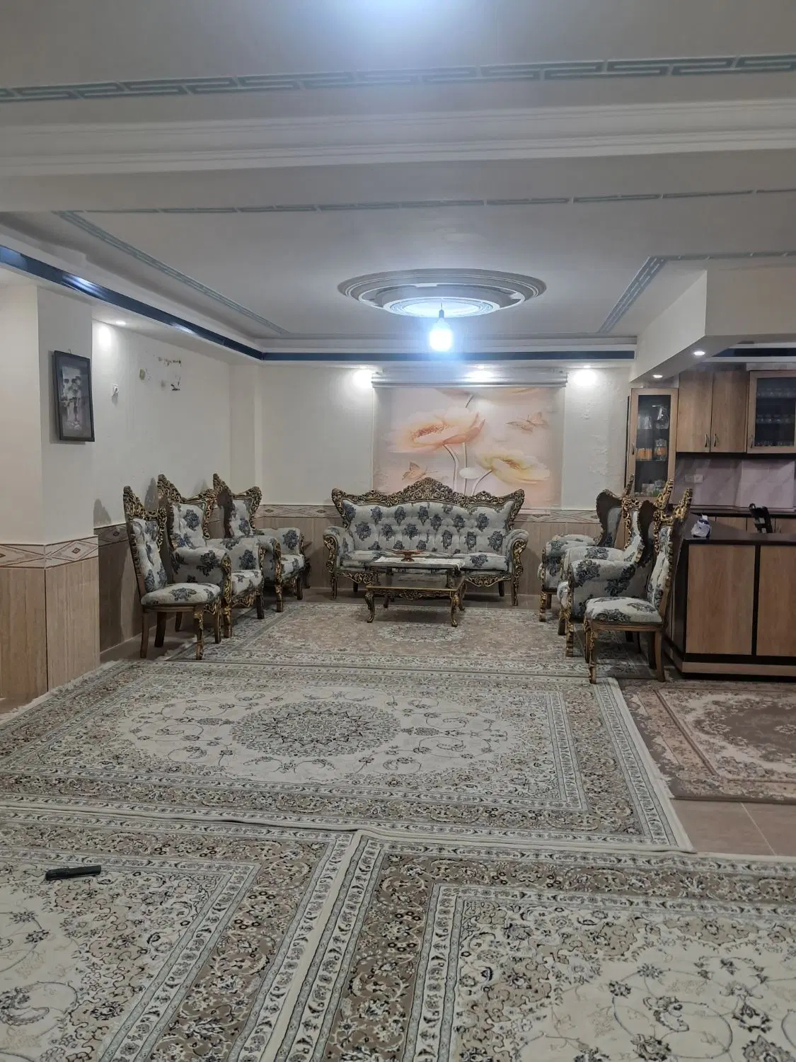 فروش واحد ۱۵۰ متری در بوستان