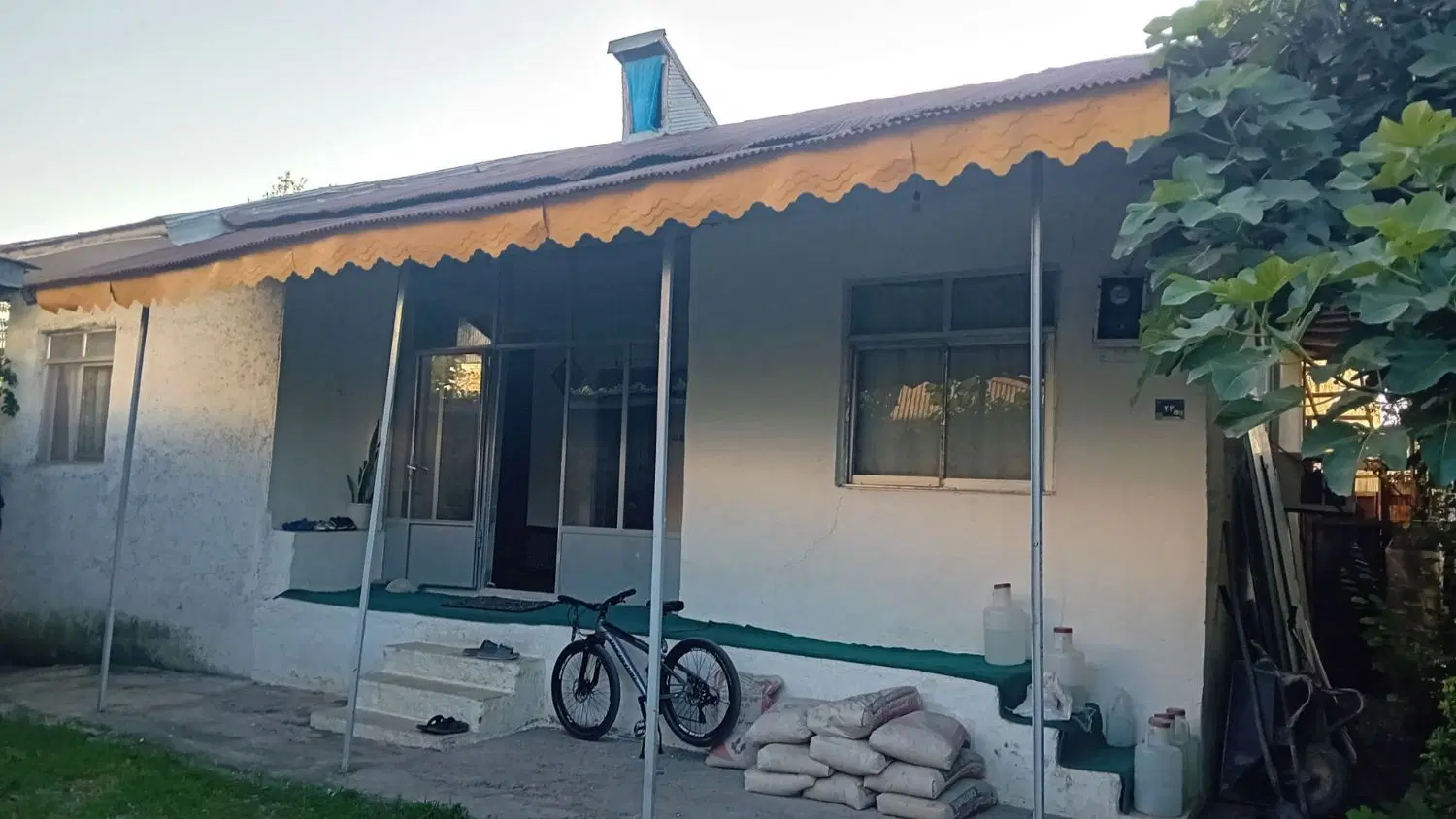 خانه ویلایی 200متری
