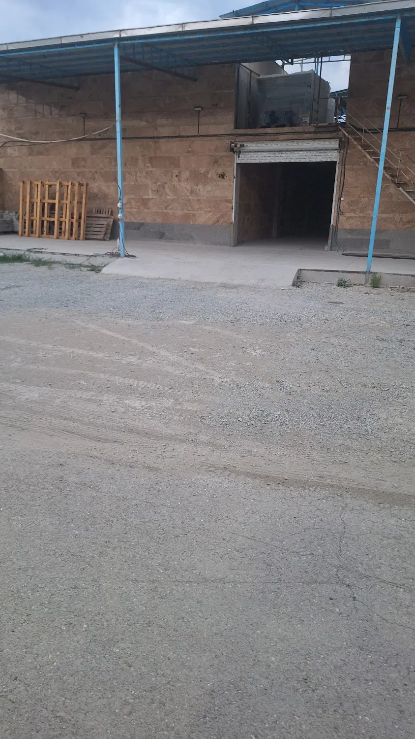 اجاره سردخانه و انبار به متراژ ۱۵۰۰ متر مربع
