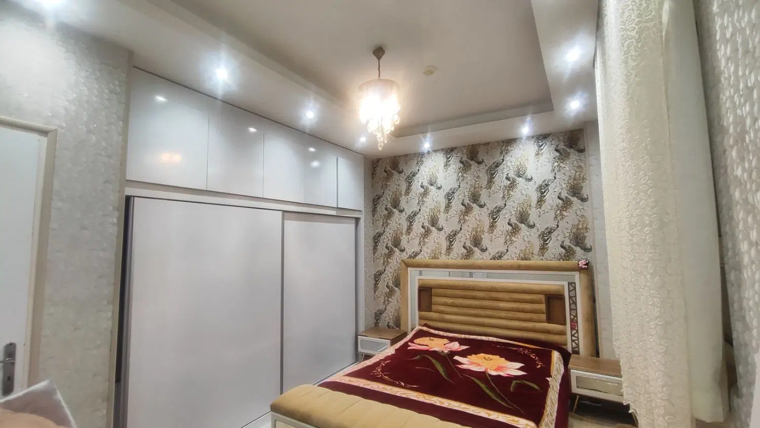 اپارتمان 134متر در کارشناسان