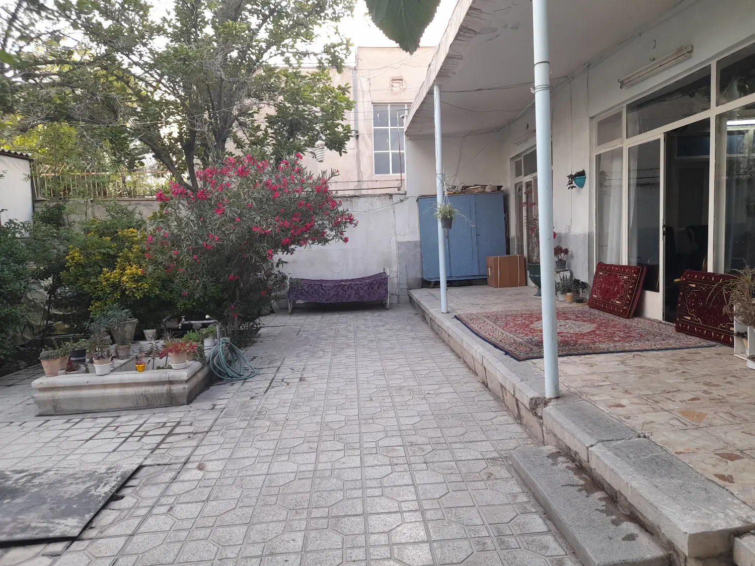 منزل ویلایی ۴۲۰ متری