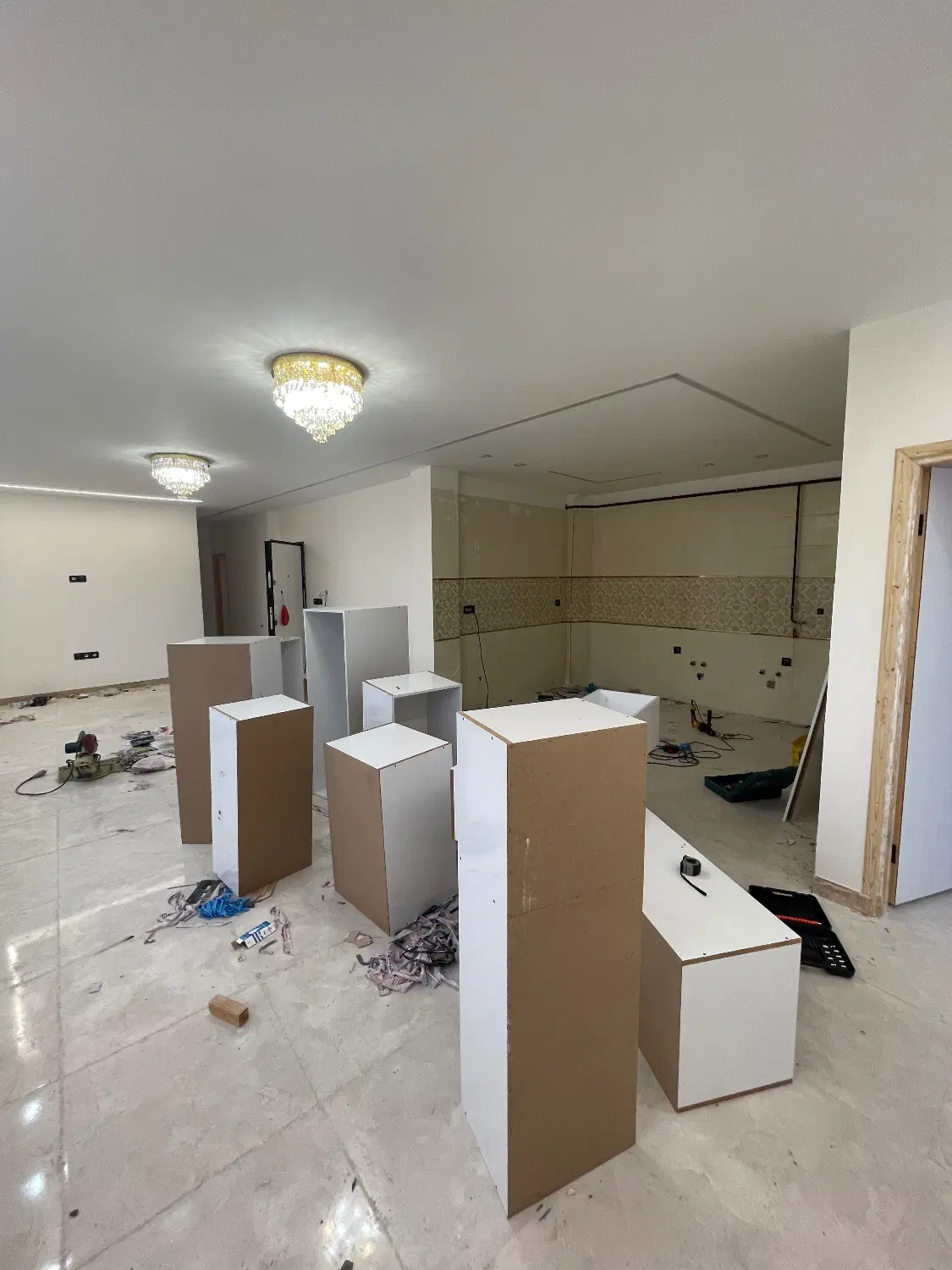 واحد۱۱۵متری نوساز۳خواب با پارکینگ